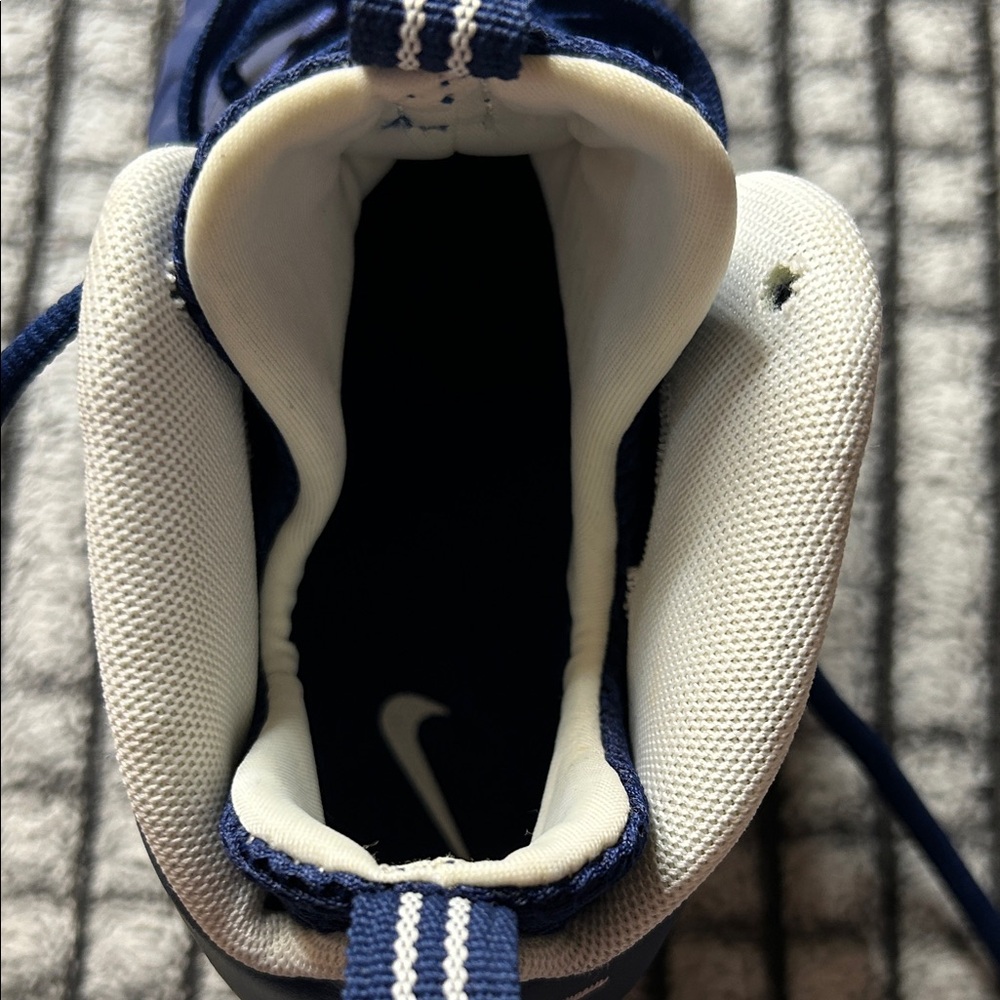 New Nike Foamposite Pro “Blue Void/University Red” (4Y) - Picture 9 of 12